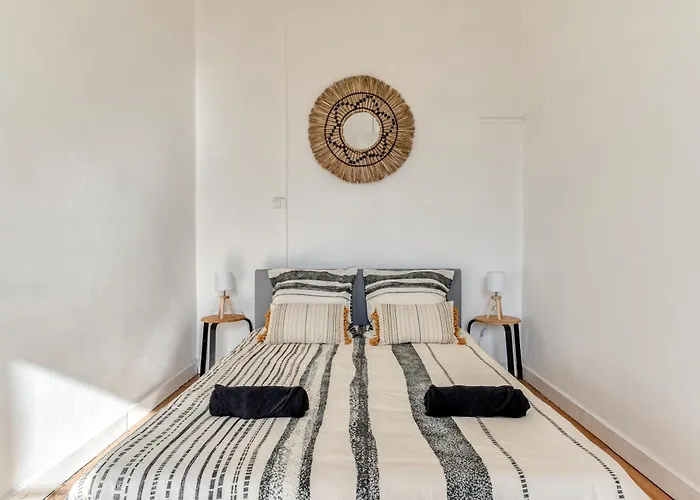 Apartment Le Marty - Wifi - - Climatison - Parking Gratuit *